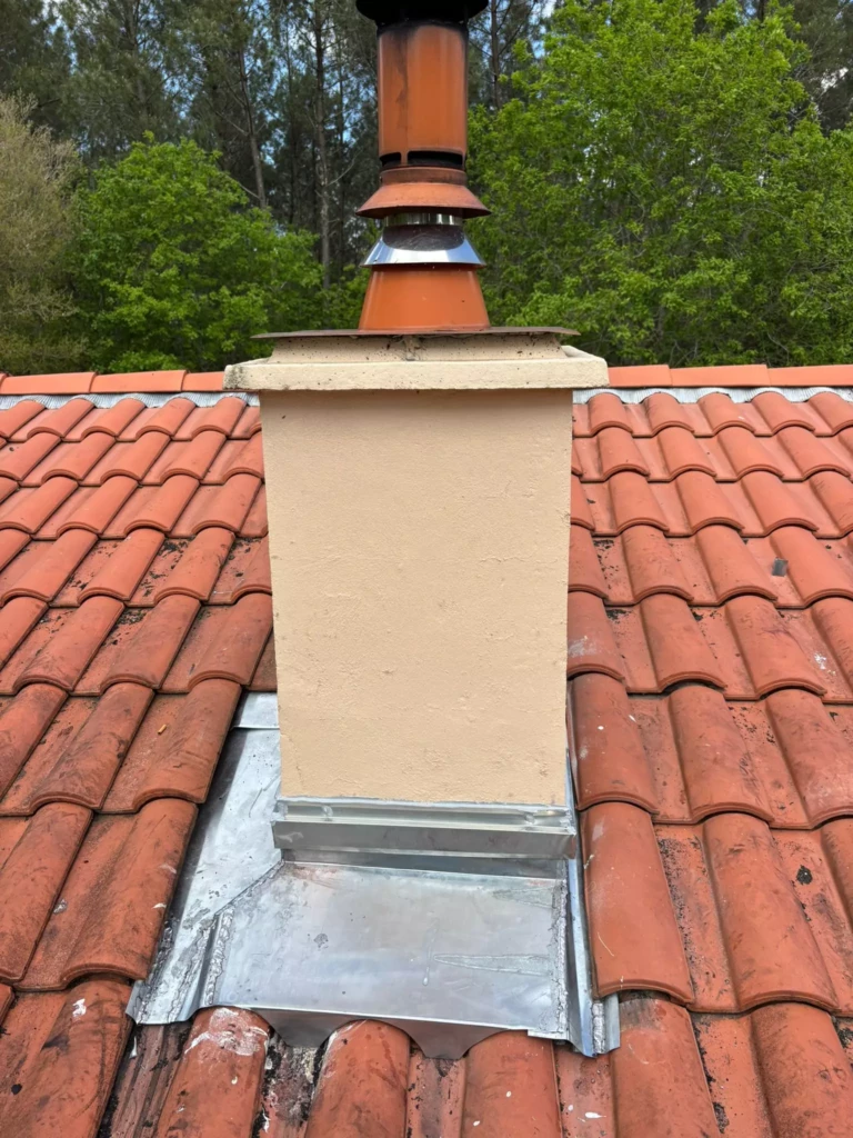 Zinguerie contour de cheminée